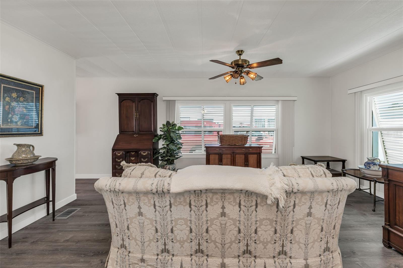 Image 9 of 39 For 1891 Englewood Road 119