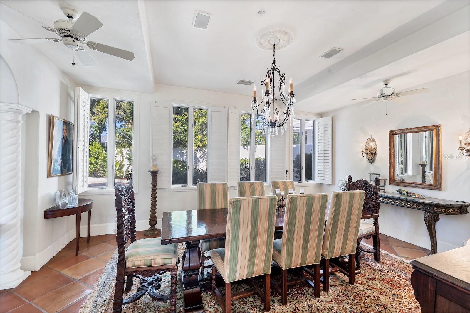 Image 12 of 55 For 1500 Railroad Avenue