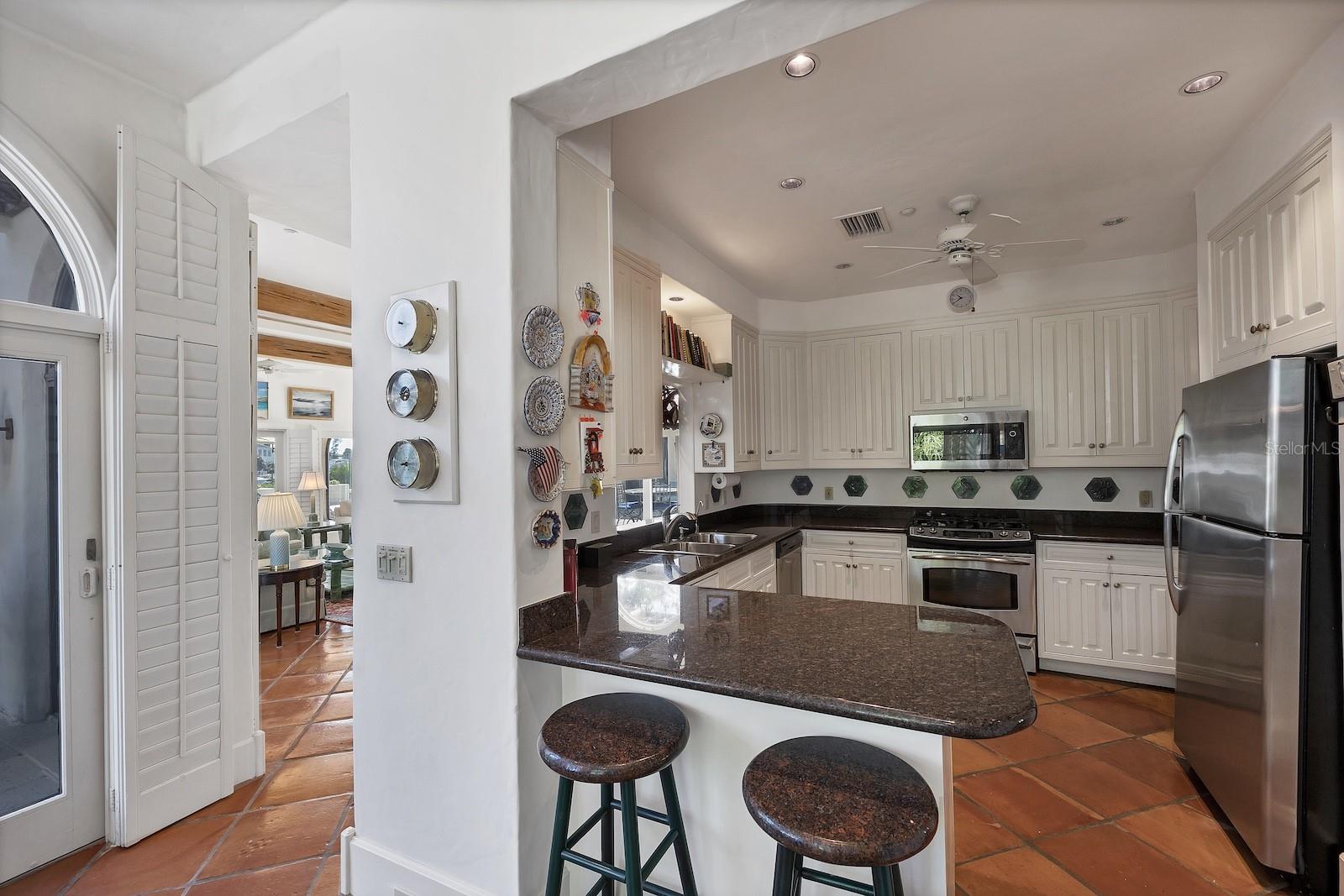 Image 17 of 55 For 1500 Railroad Avenue