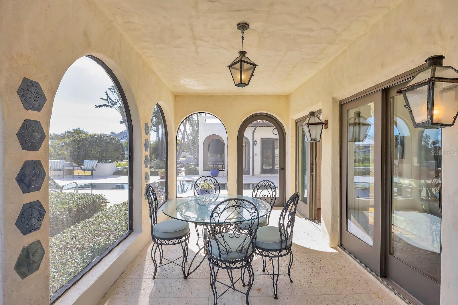 Image 28 of 55 For 1500 Railroad Avenue