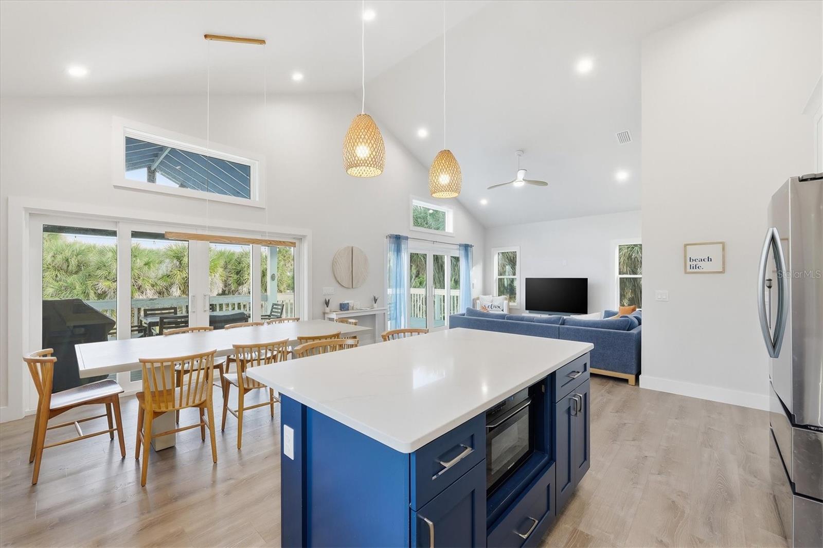 Image 19 of 55 For 19 Lemon Bay Lane