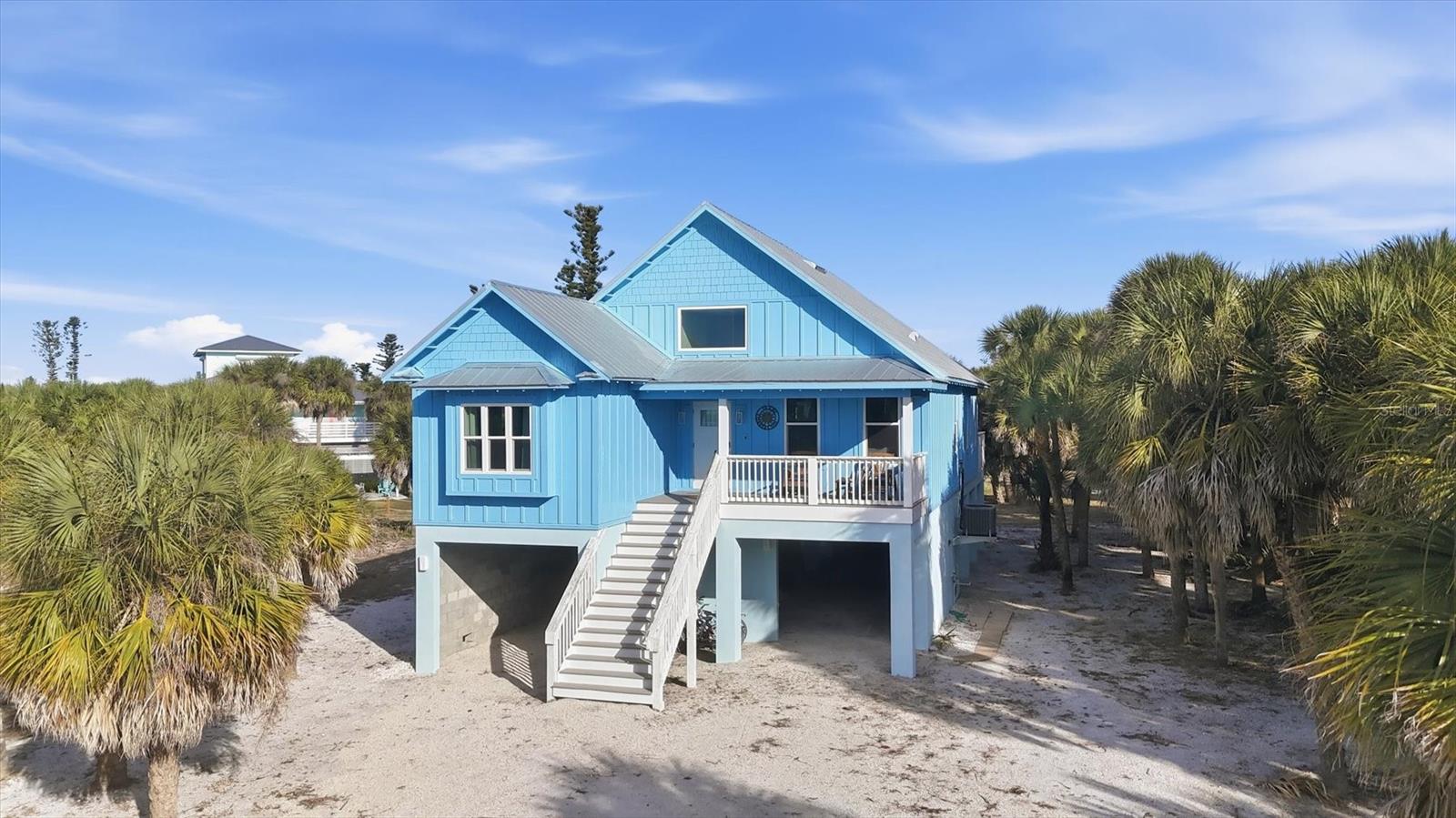 Image 3 of 55 For 19 Lemon Bay Lane