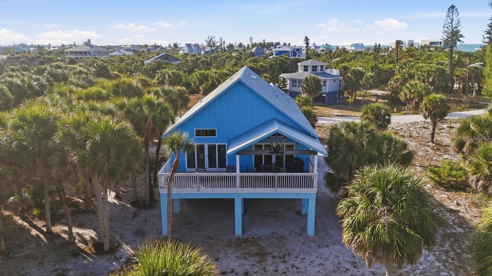 Image 41 of 55 For 19 Lemon Bay Lane