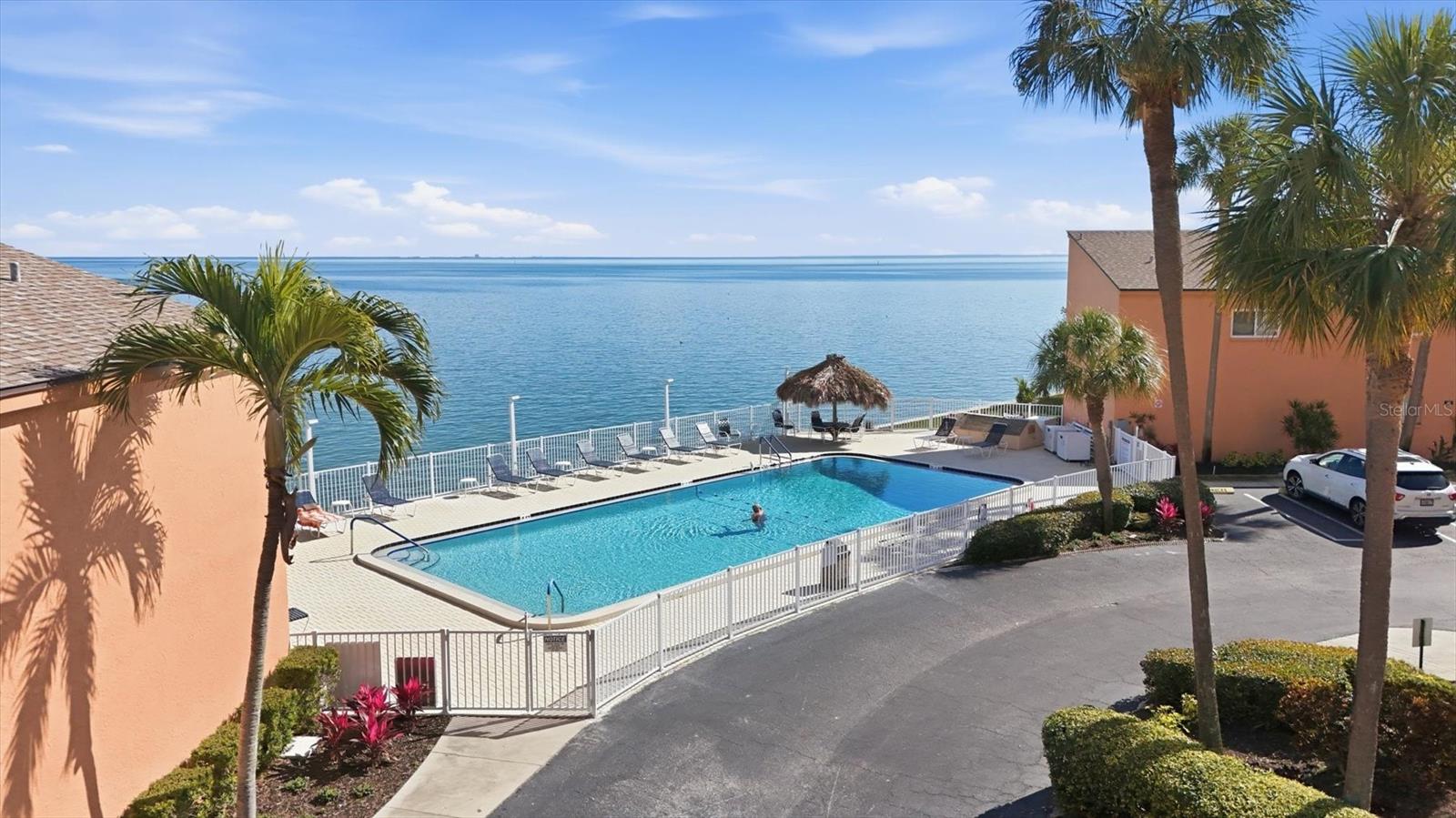 Image 38 of 46 For 7430 Sunshine Skyway Lane S 201