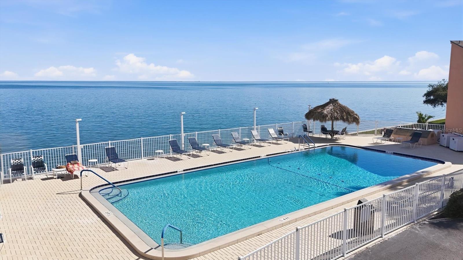 Image 39 of 46 For 7430 Sunshine Skyway Lane S 201