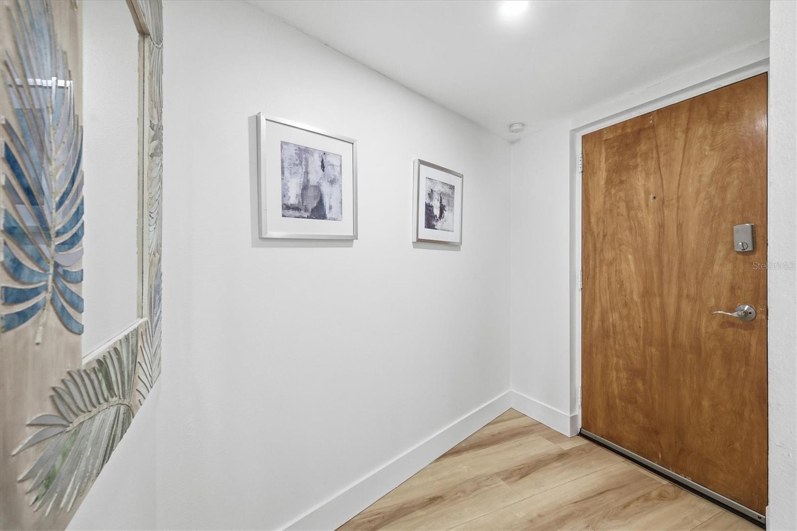 Image 7 of 46 For 7430 Sunshine Skyway Lane S 201