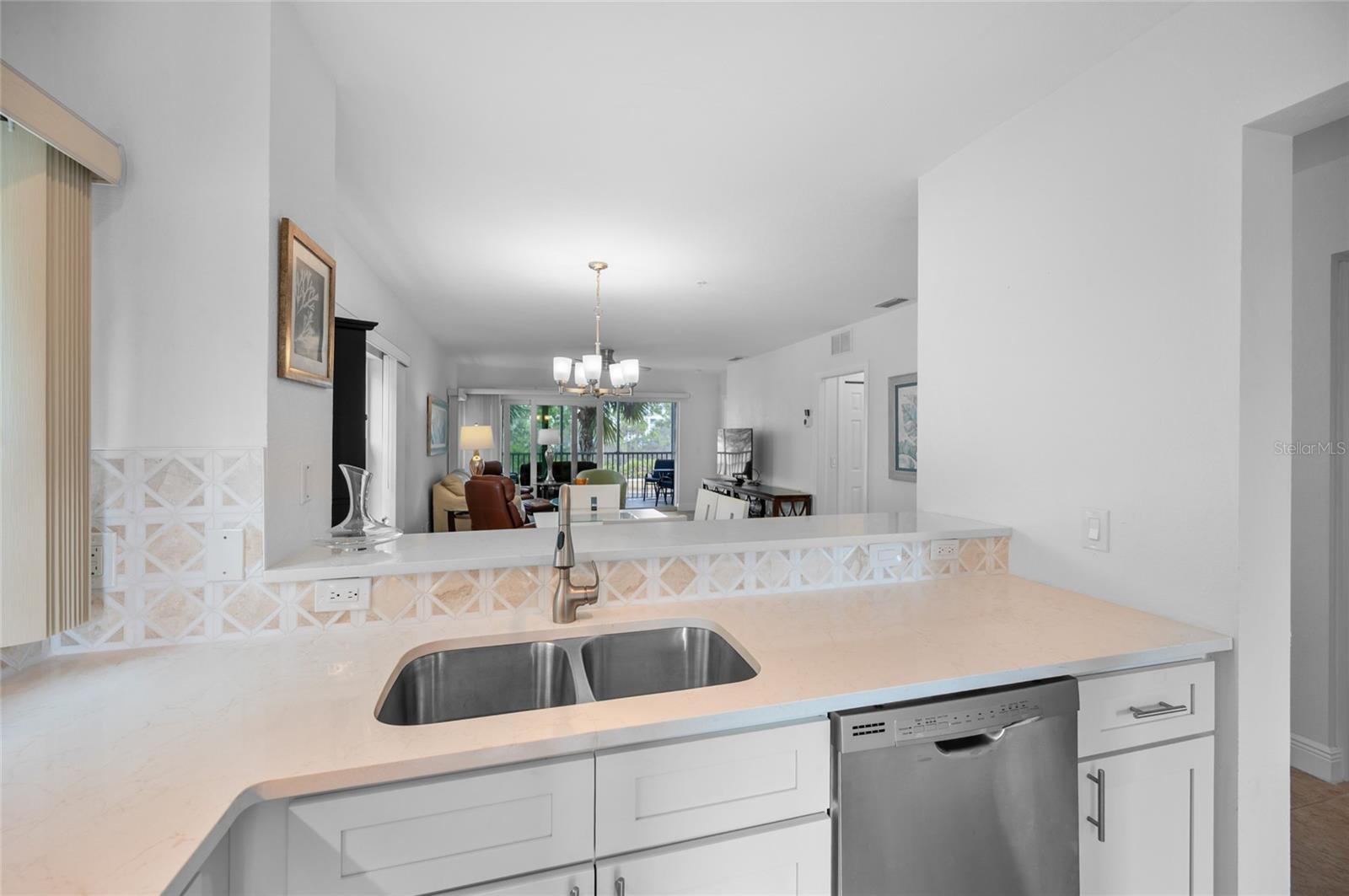 Image 10 of 58 For 8405 Placida Road 201