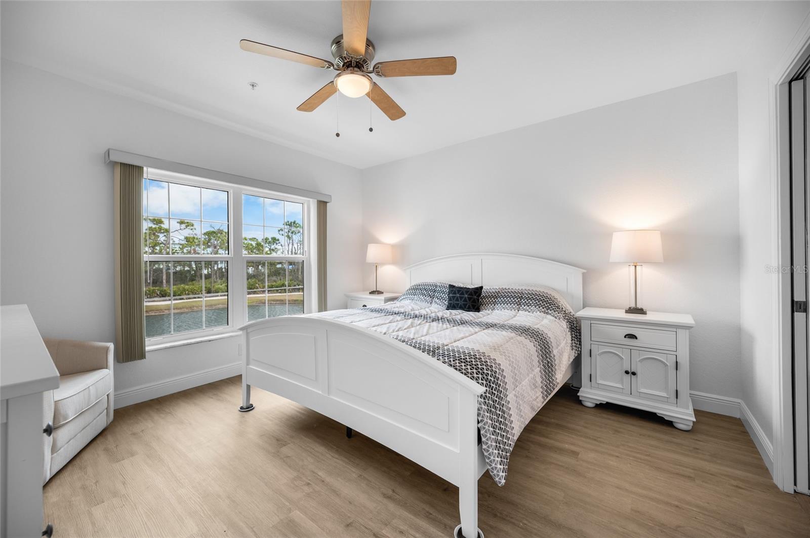 Image 21 of 58 For 8405 Placida Road 201