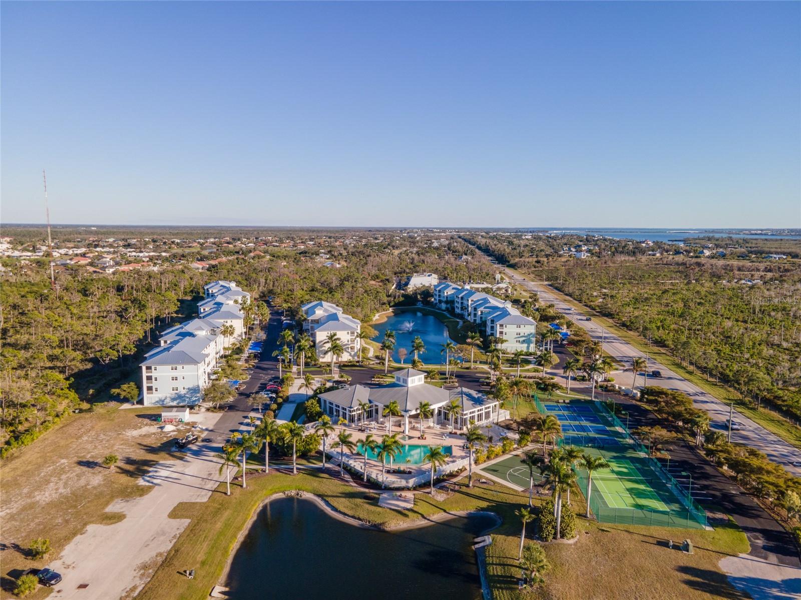 Image 3 of 58 For 8405 Placida Road 201