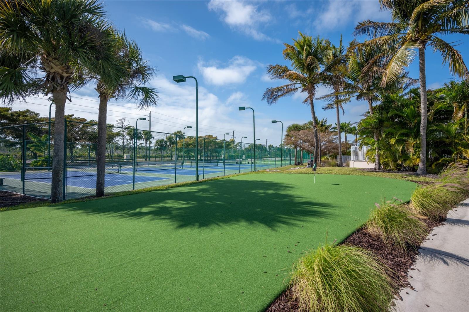 Image 44 of 58 For 8405 Placida Road 201