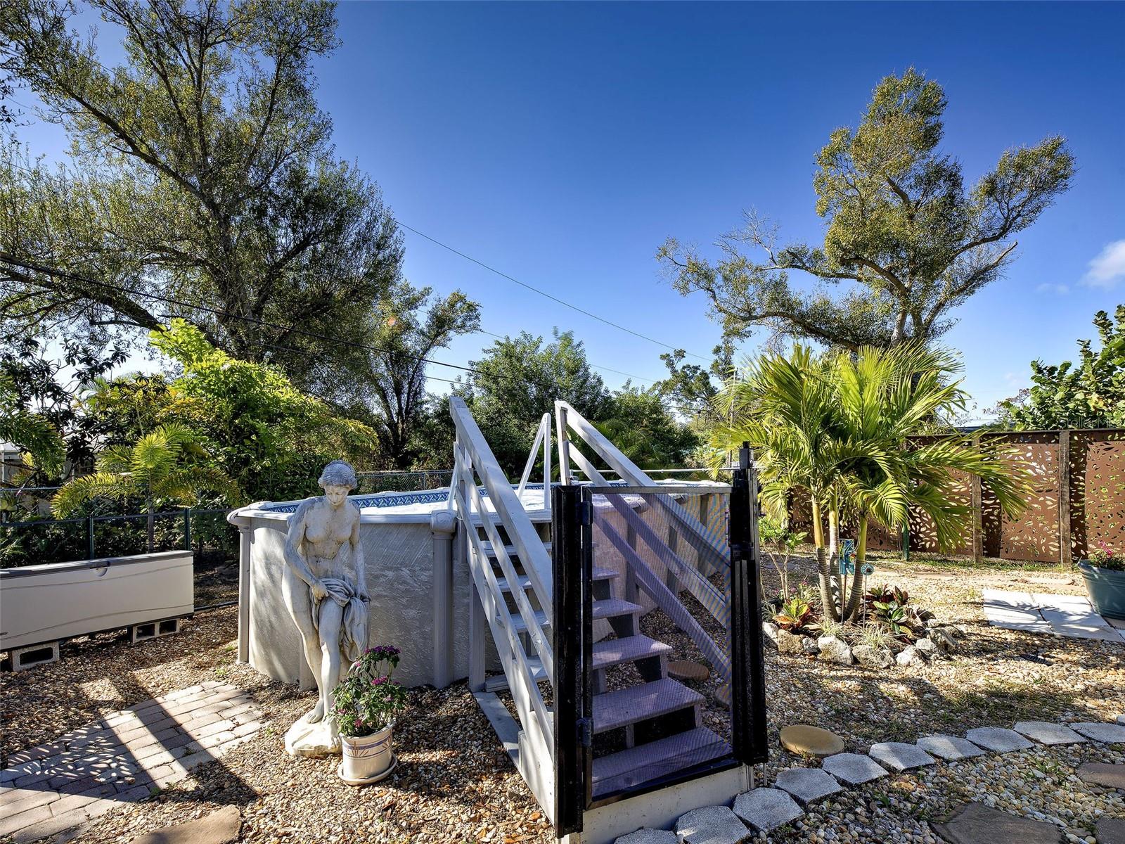 Image 44 of 56 For 10381 Sandrift Avenue