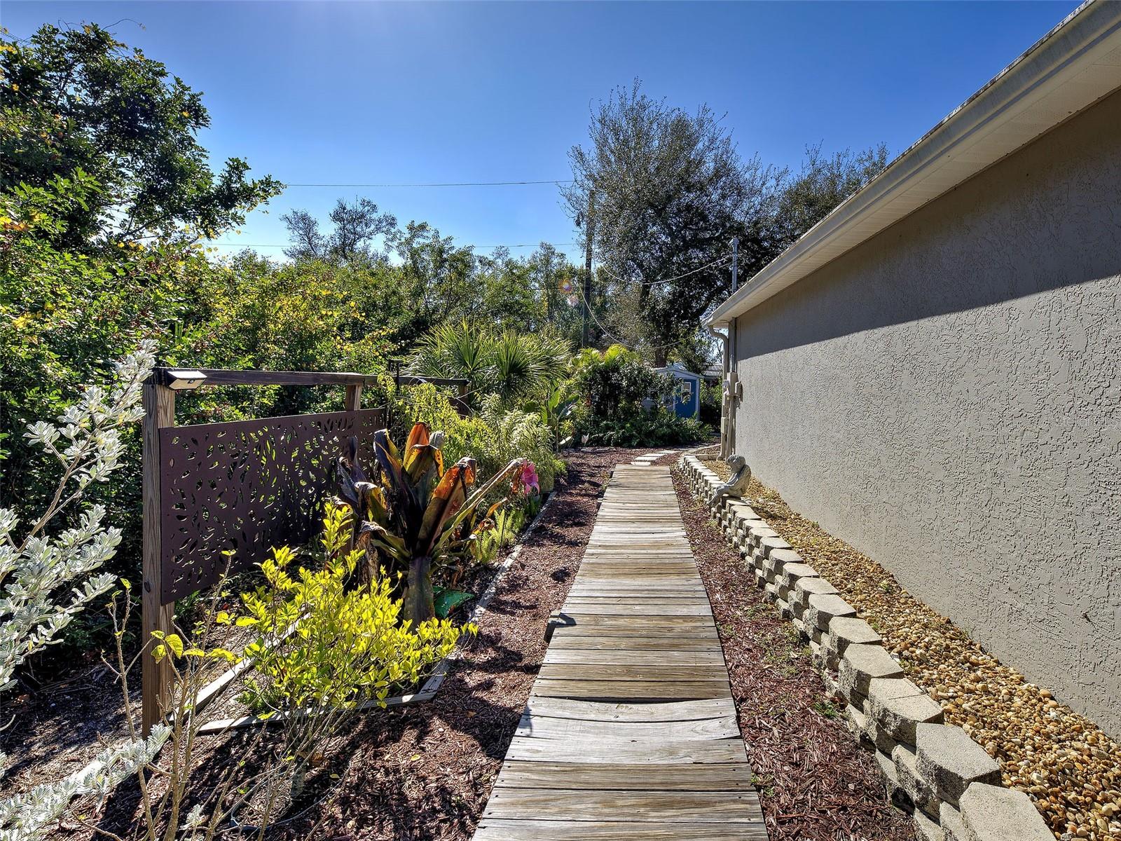 Image 47 of 56 For 10381 Sandrift Avenue