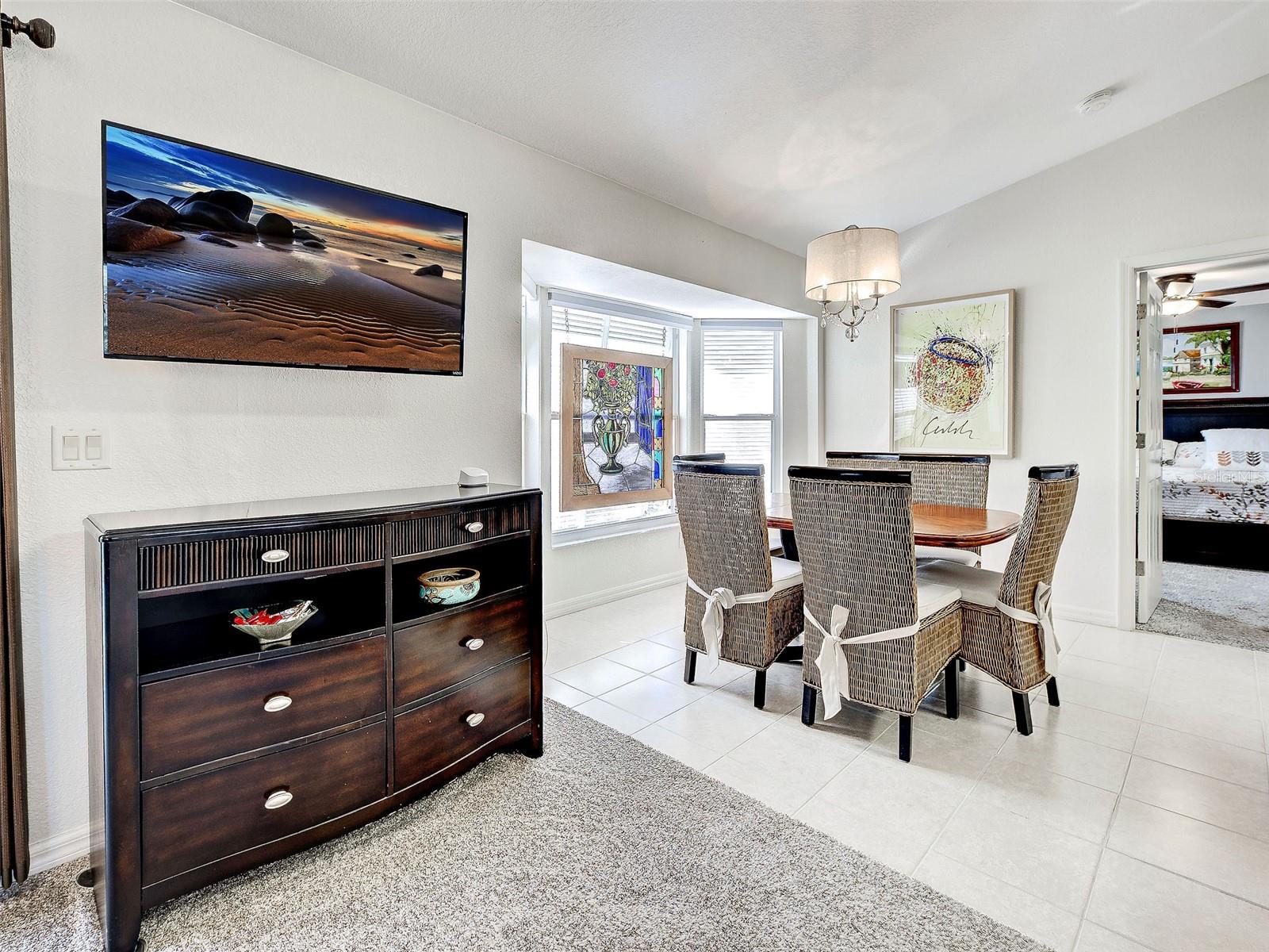 Image 6 of 56 For 10381 Sandrift Avenue