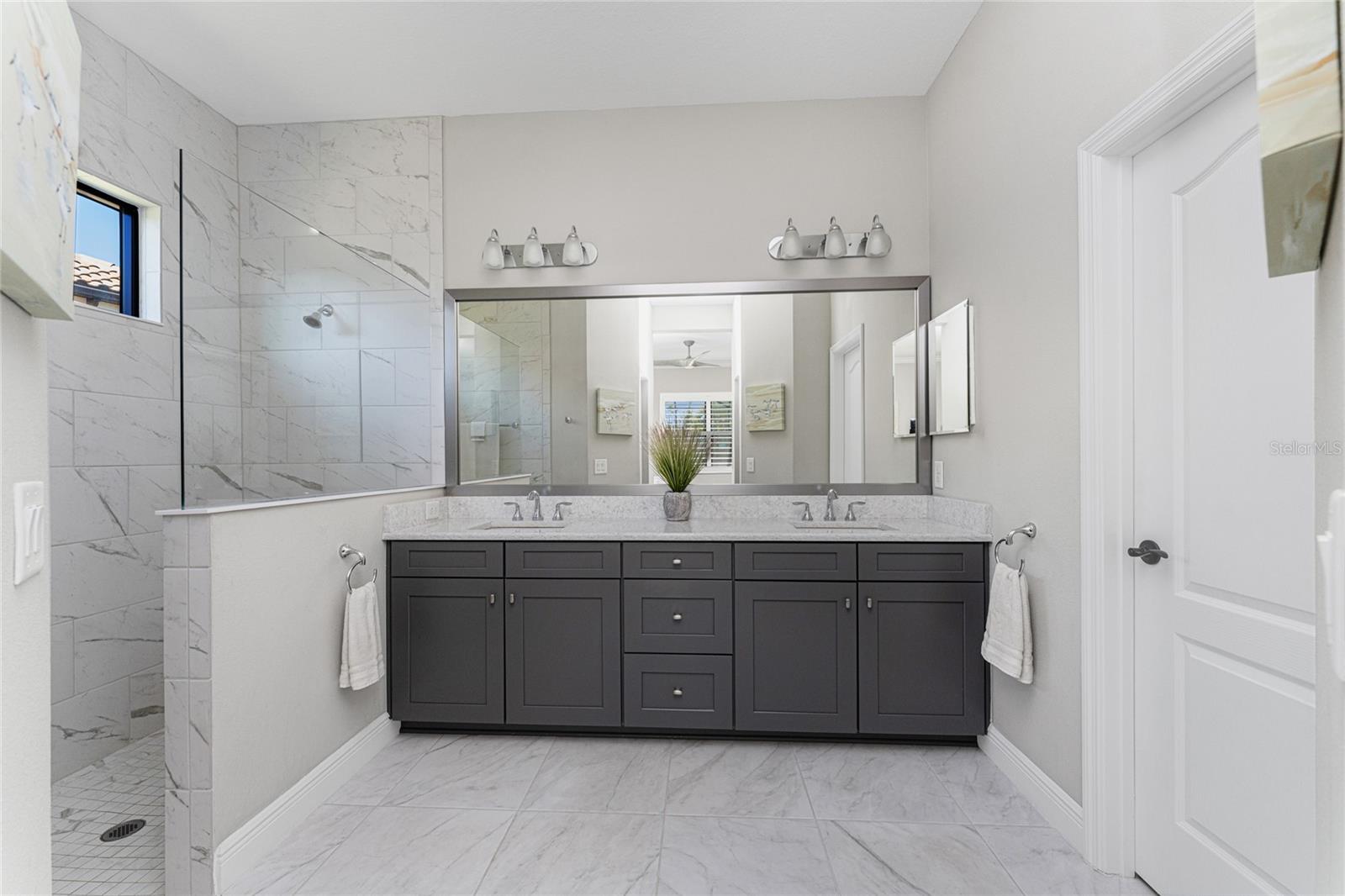 Image 30 of 97 For 26786 Weiskopf Drive