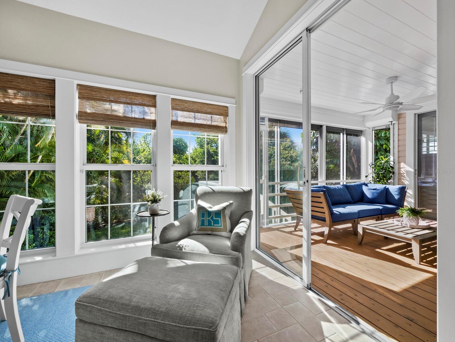 Image 18 of 56 For 160 Blackwall Court