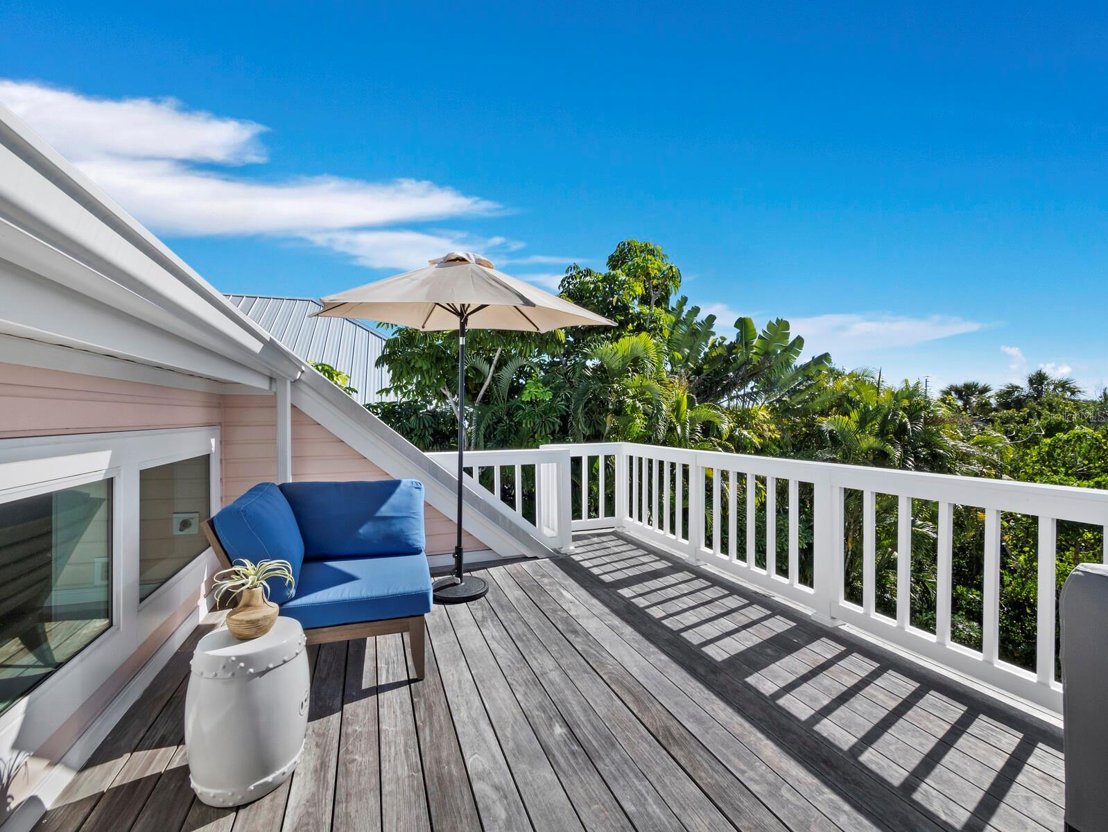 Image 33 of 56 For 160 Blackwall Court