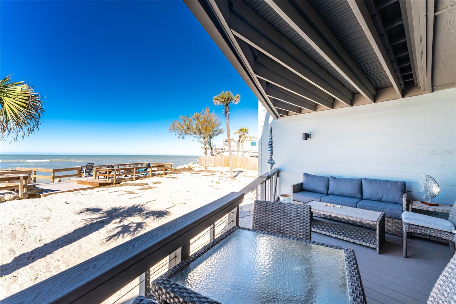 Image 15 of 68 For 5030 Beach Road 3