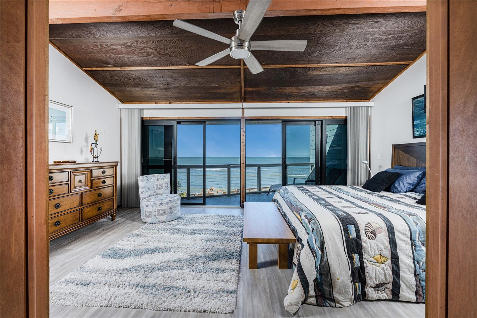 Image 29 of 68 For 5030 Beach Road 3