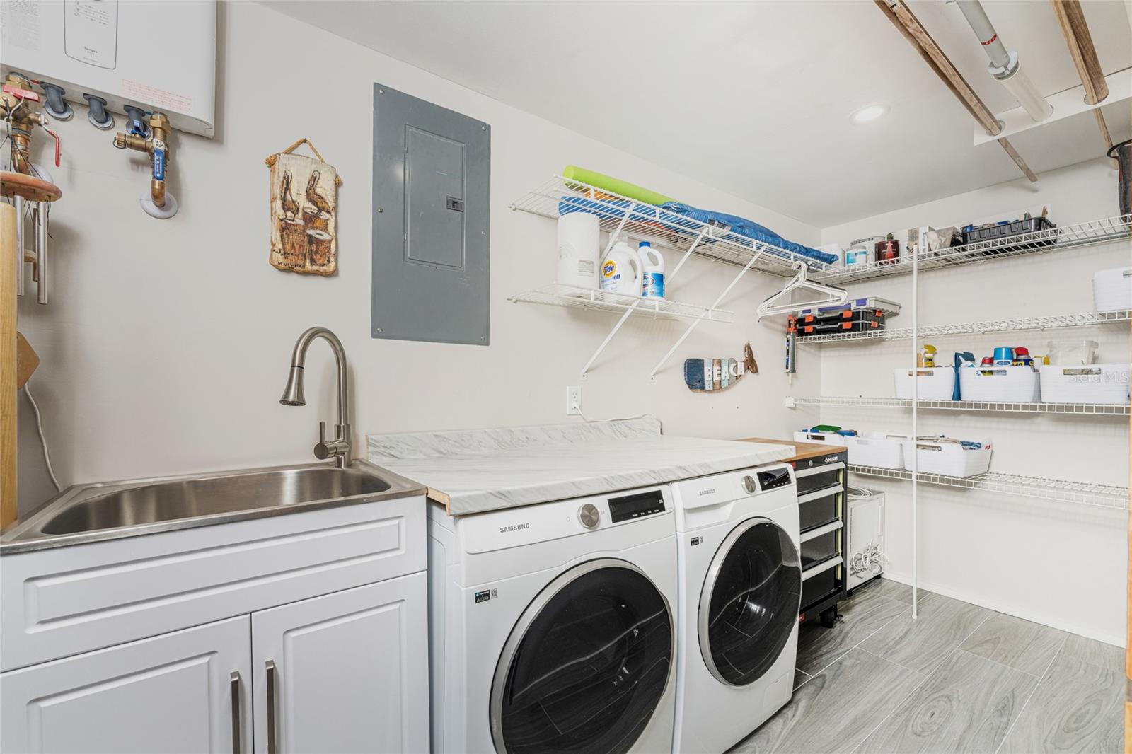 Image 47 of 68 For 5030 Beach Road 3