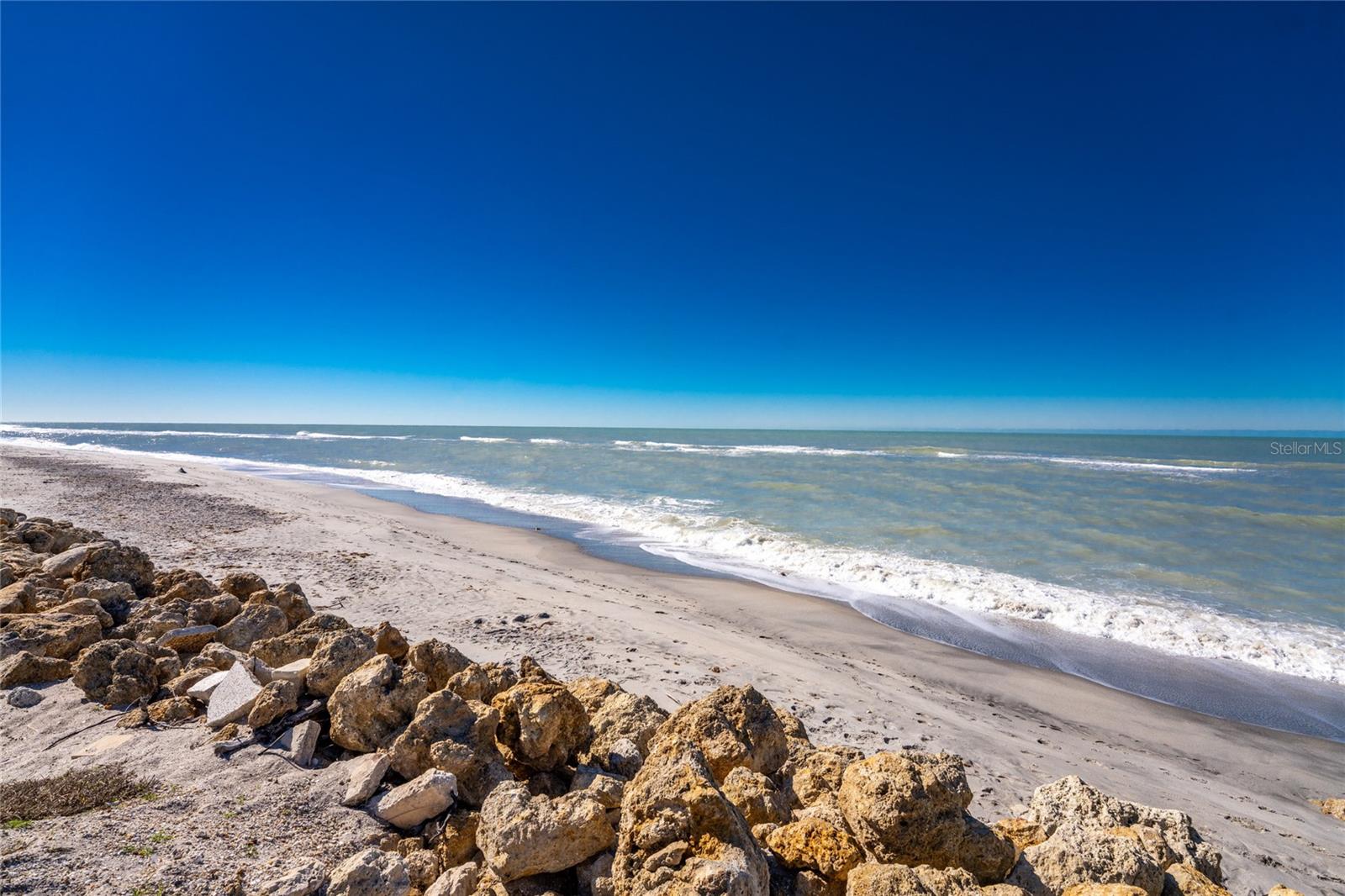 Image 53 of 68 For 5030 Beach Road 3