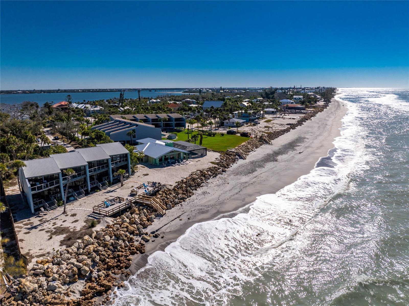 Image 61 of 68 For 5030 Beach Road 3