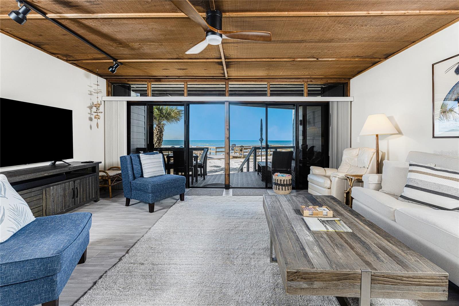 Image 8 of 68 For 5030 Beach Road 3