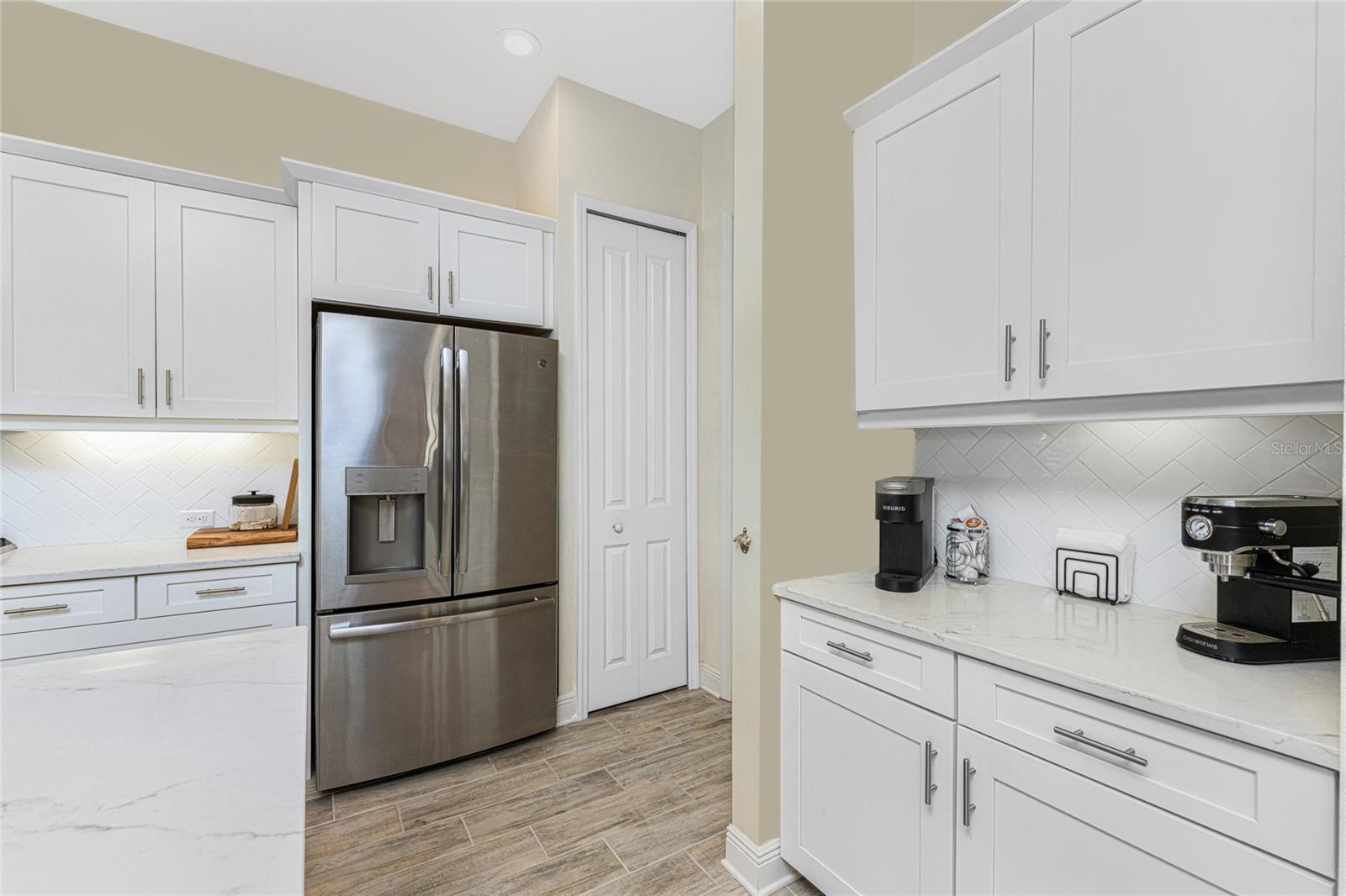 Image 17 of 66 For 26853 Weiskopf Drive