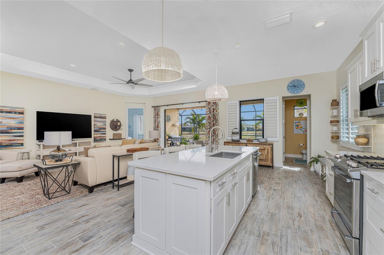 Image 19 of 66 For 26853 Weiskopf Drive