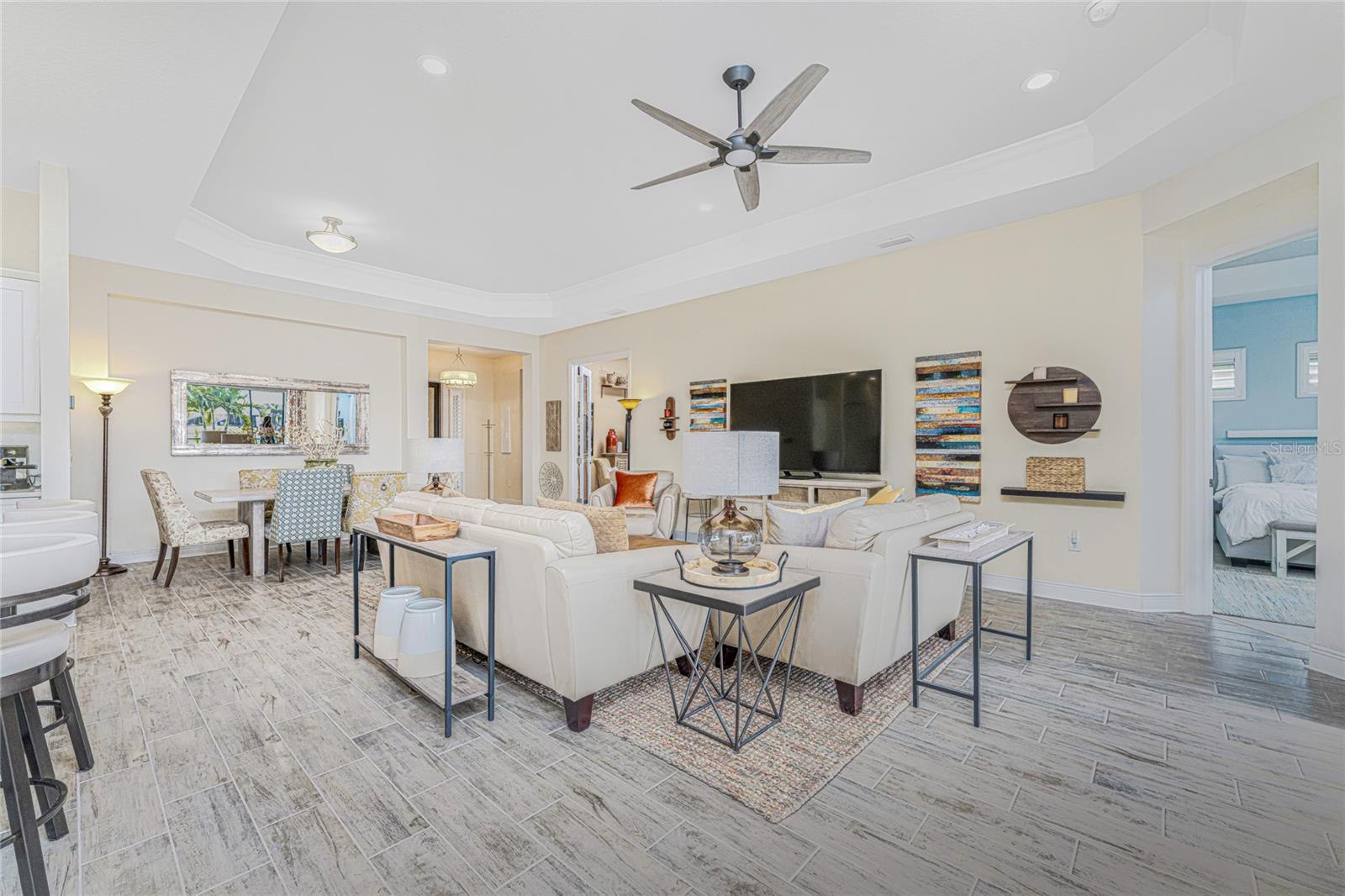 Image 21 of 66 For 26853 Weiskopf Drive