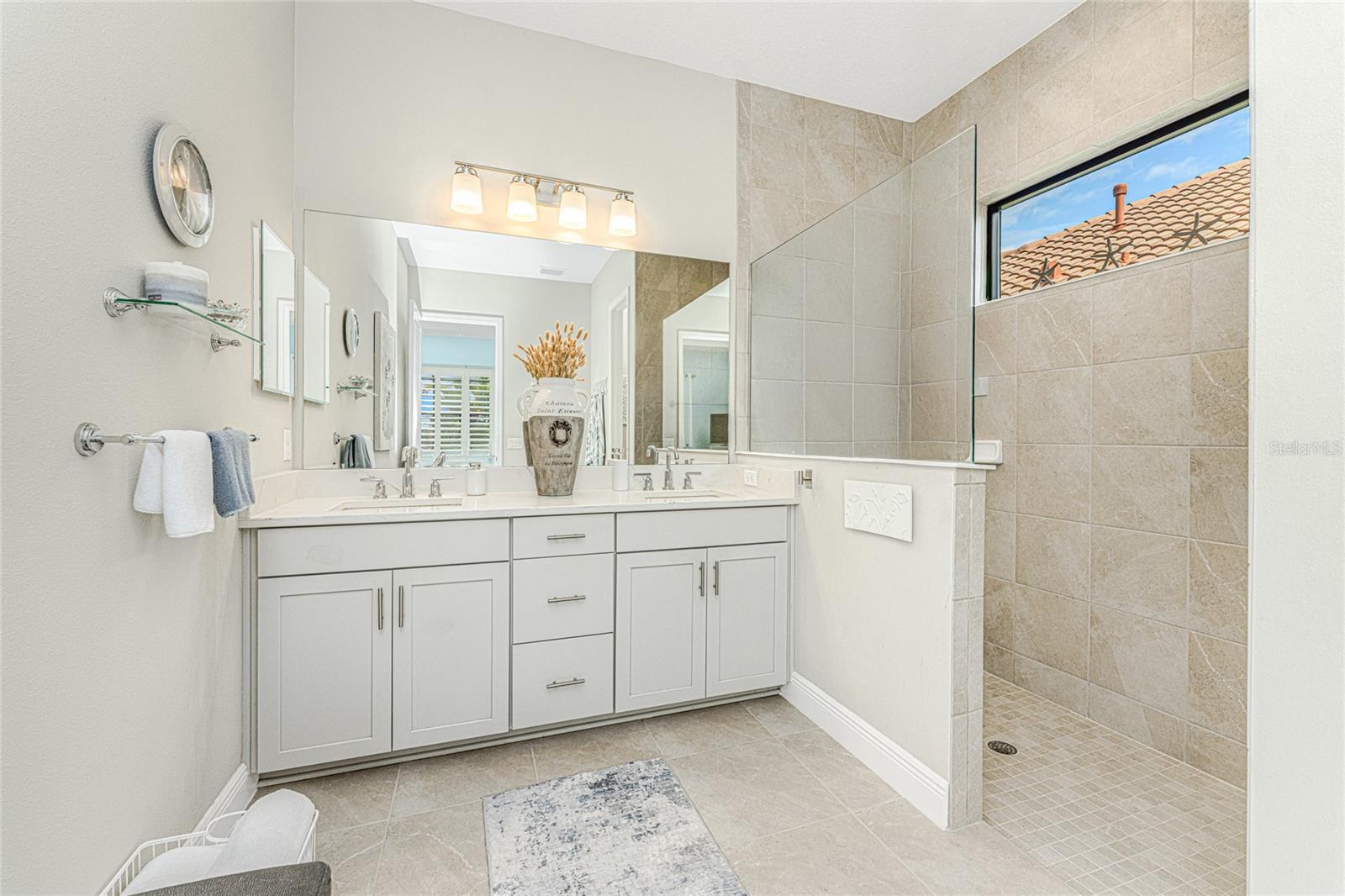 Image 27 of 66 For 26853 Weiskopf Drive