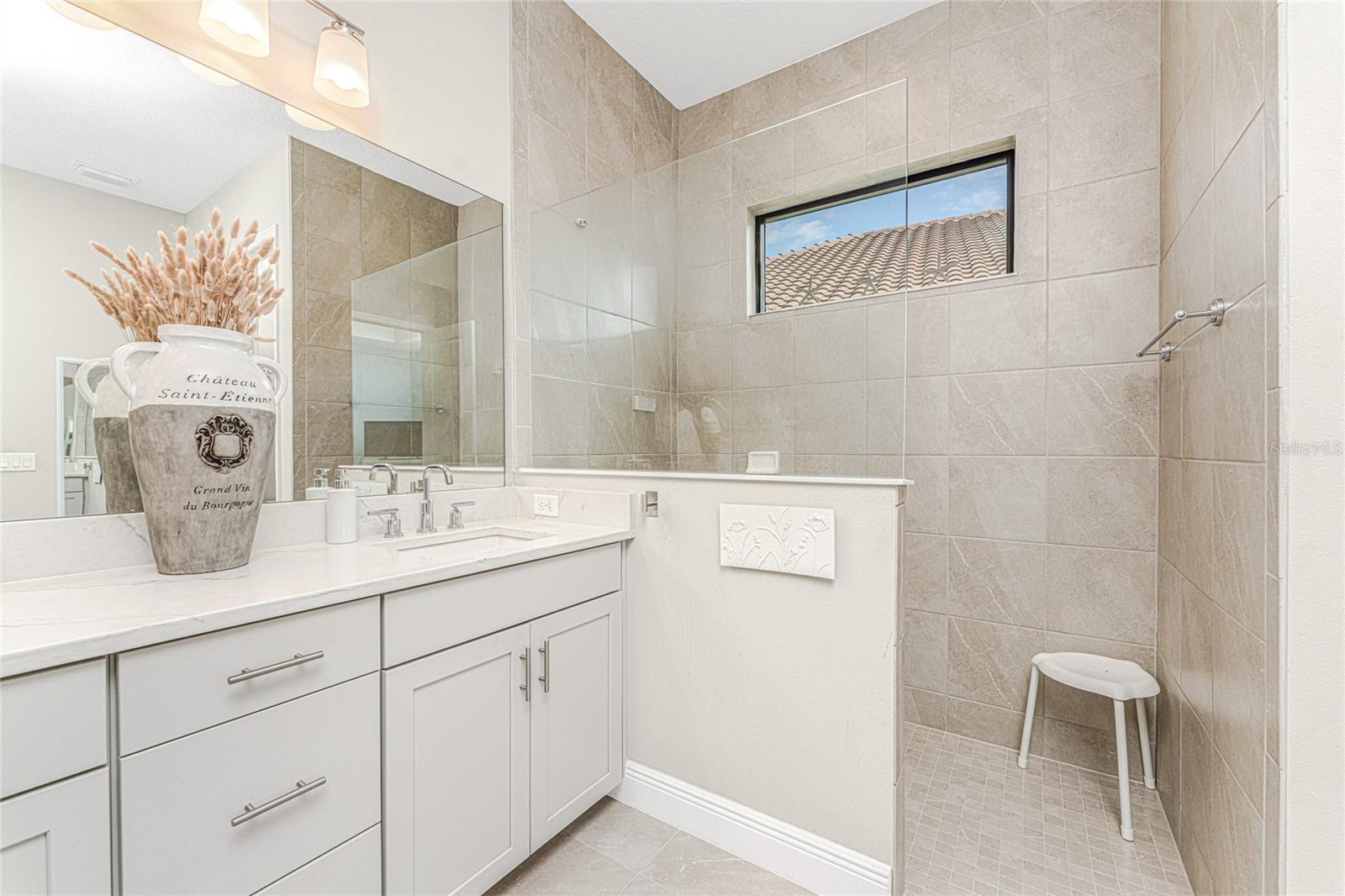 Image 28 of 66 For 26853 Weiskopf Drive