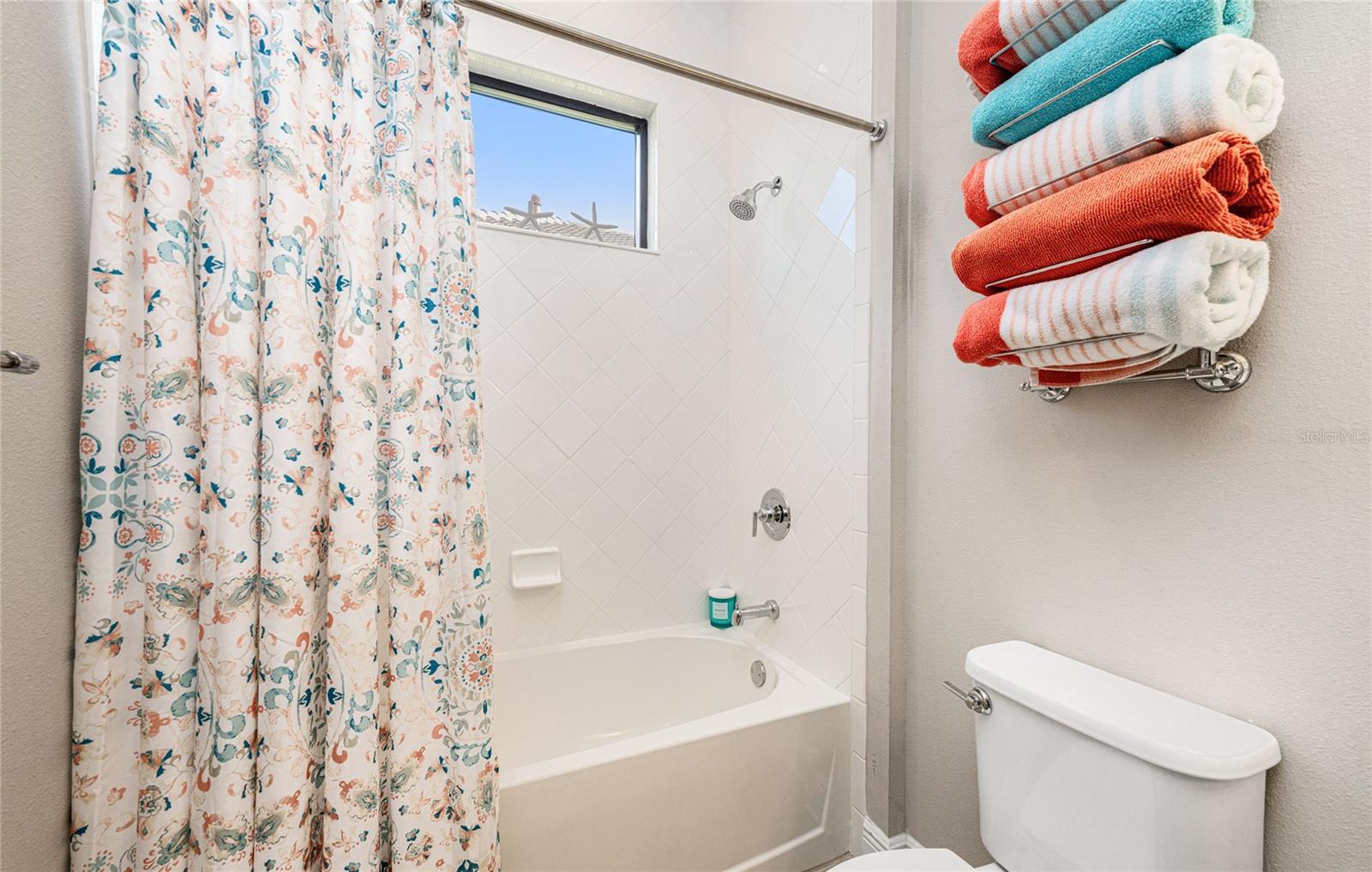 Image 36 of 66 For 26853 Weiskopf Drive