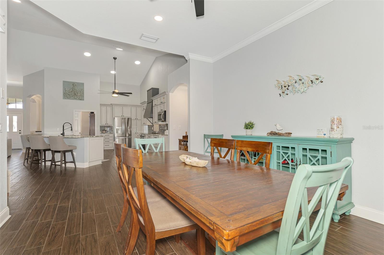 Image 31 of 91 For 14218 Silver Lakes Circle