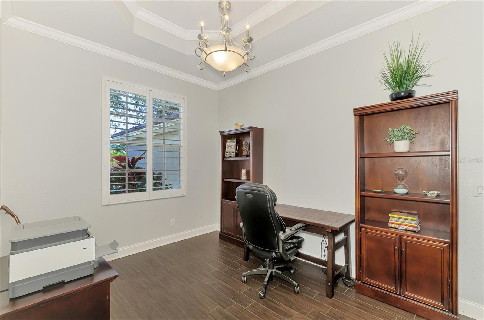 Image 33 of 91 For 14218 Silver Lakes Circle