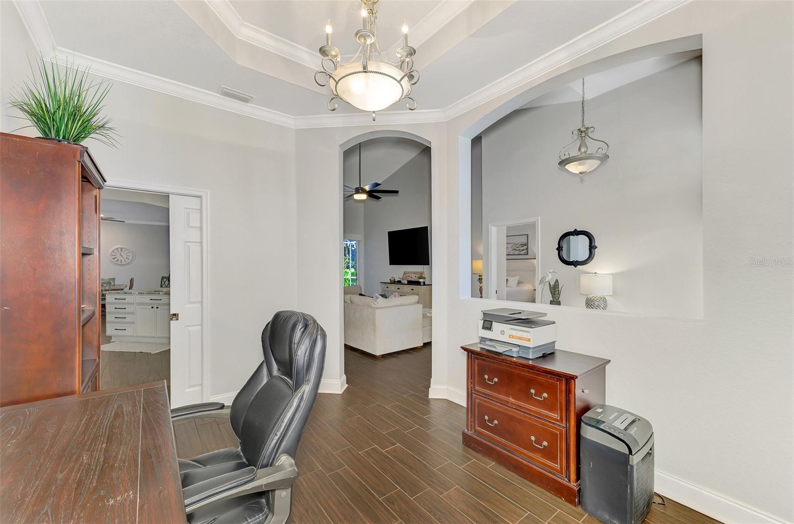 Image 34 of 91 For 14218 Silver Lakes Circle