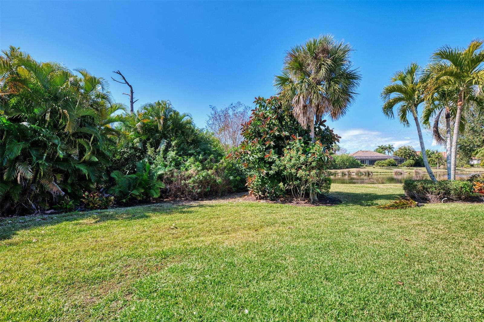 Image 56 of 91 For 14218 Silver Lakes Circle