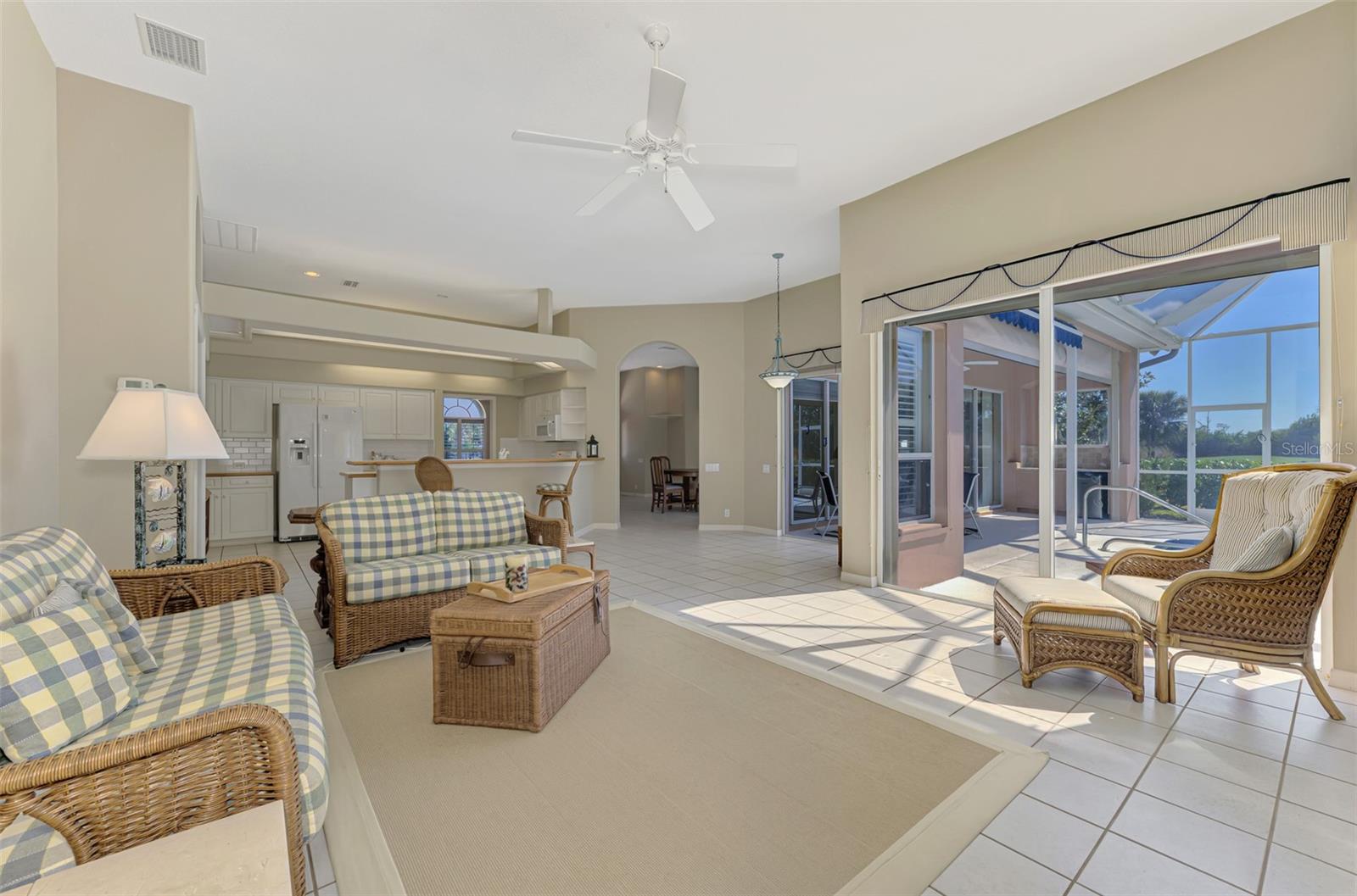 Image 21 of 91 For 3634 Pennyroyal Road