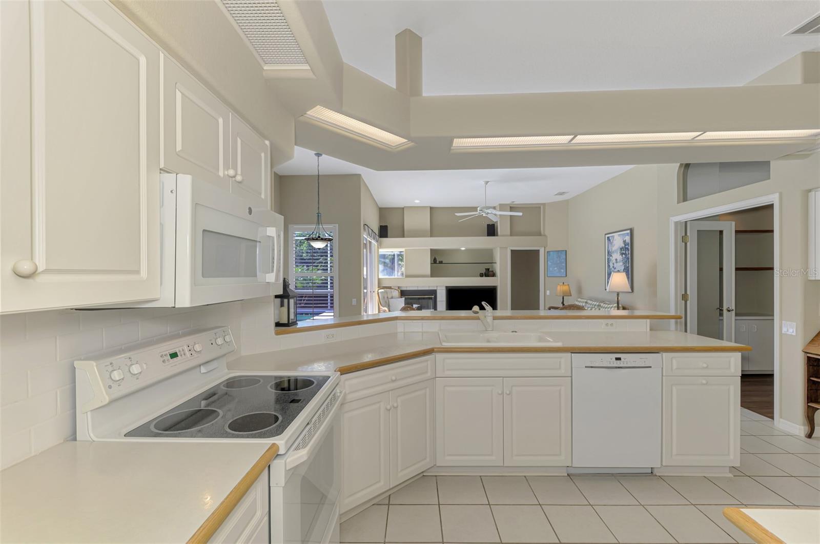 Image 28 of 91 For 3634 Pennyroyal Road