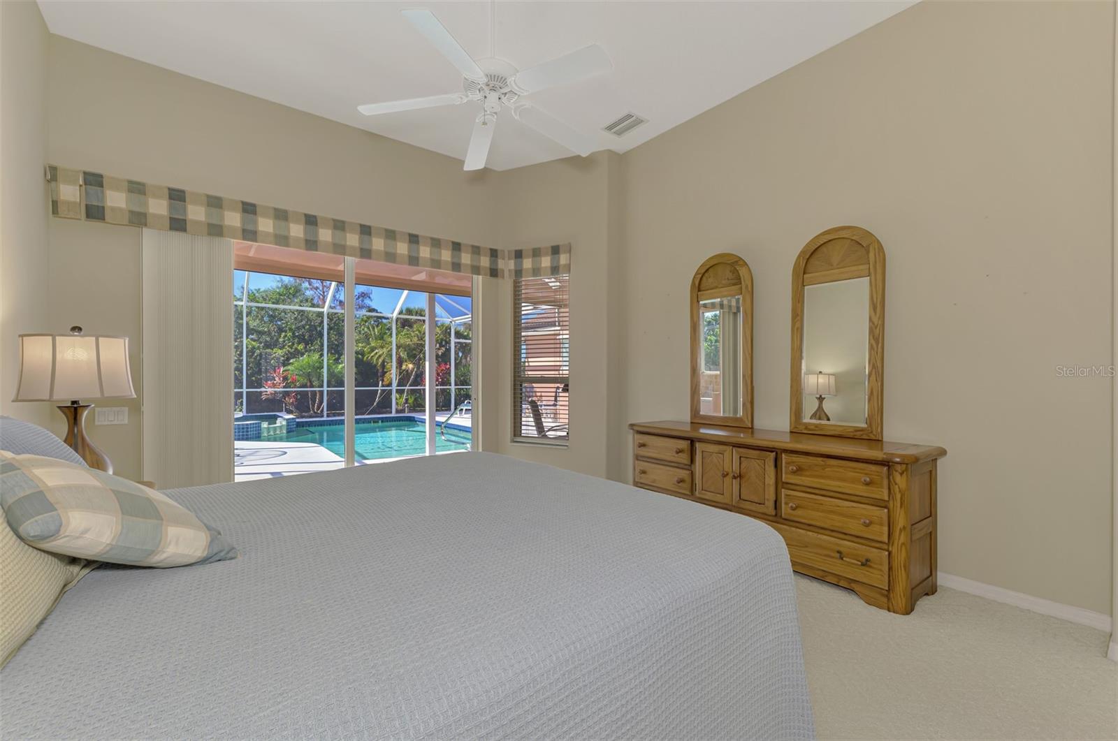 Image 32 of 91 For 3634 Pennyroyal Road