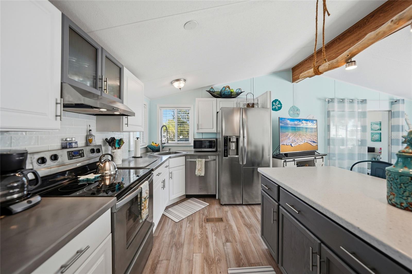 Image 13 of 53 For 2988 Bourbon Street