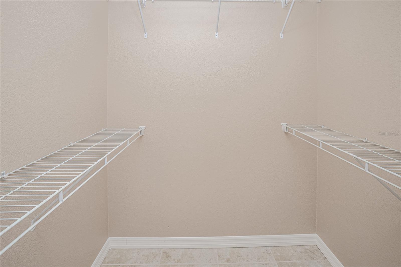 Image 21 of 36 For 24540 Harborview Road A2