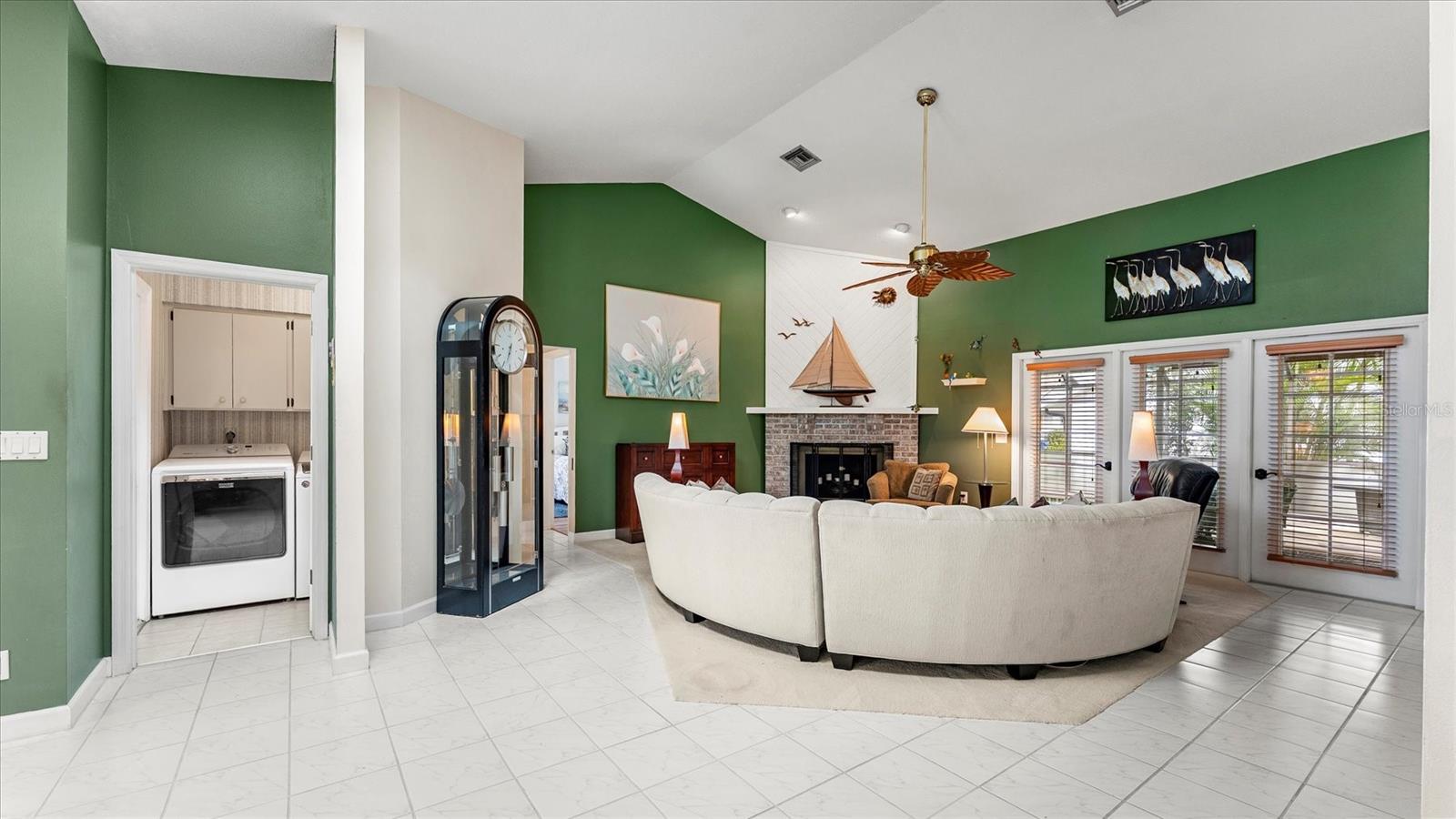 Image 13 of 54 For 5859 Monroe Road