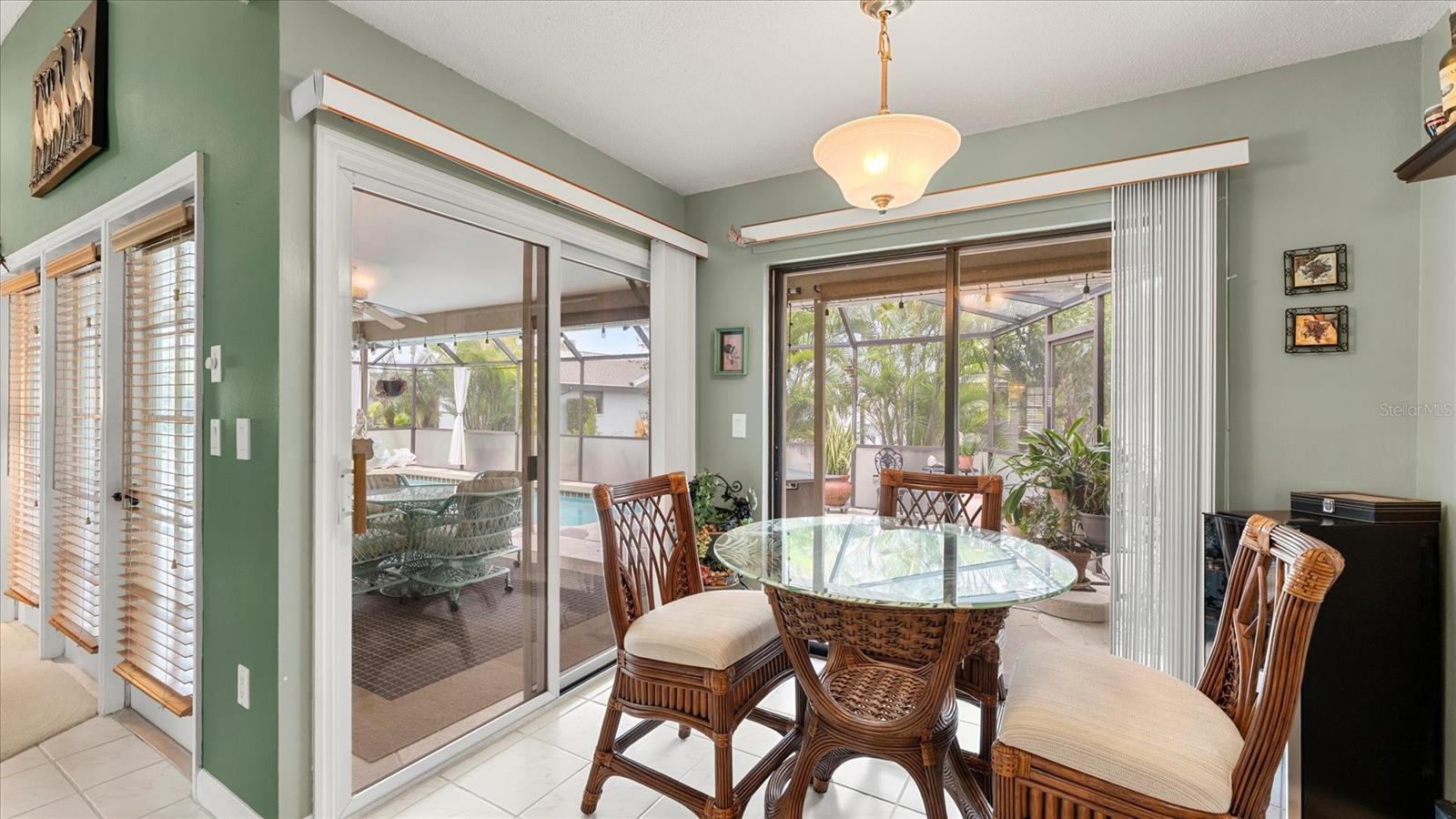 Image 19 of 54 For 5859 Monroe Road