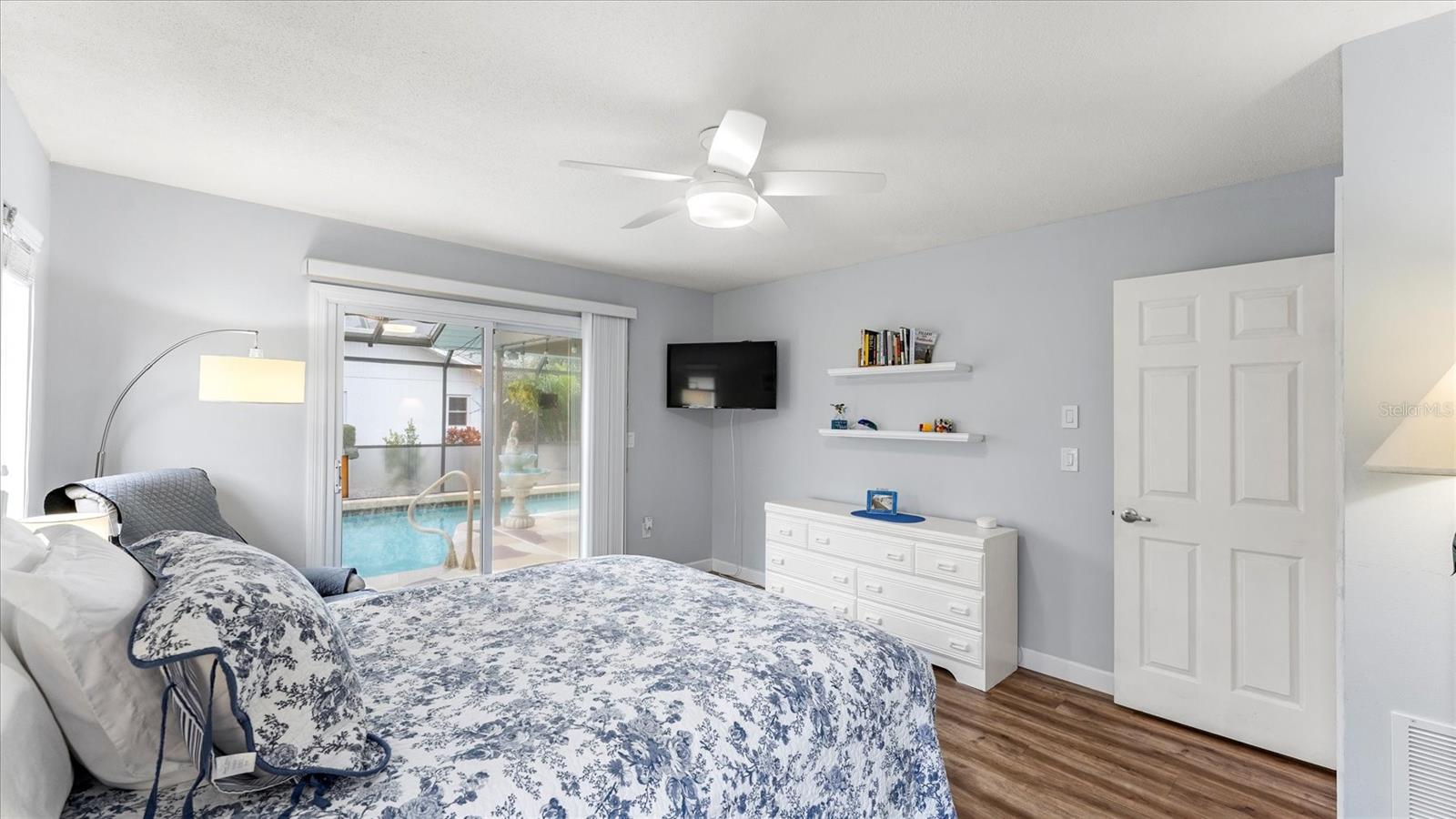 Image 33 of 54 For 5859 Monroe Road