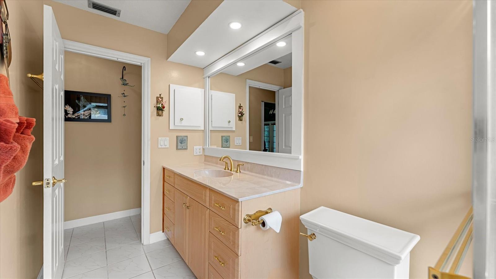 Image 36 of 54 For 5859 Monroe Road