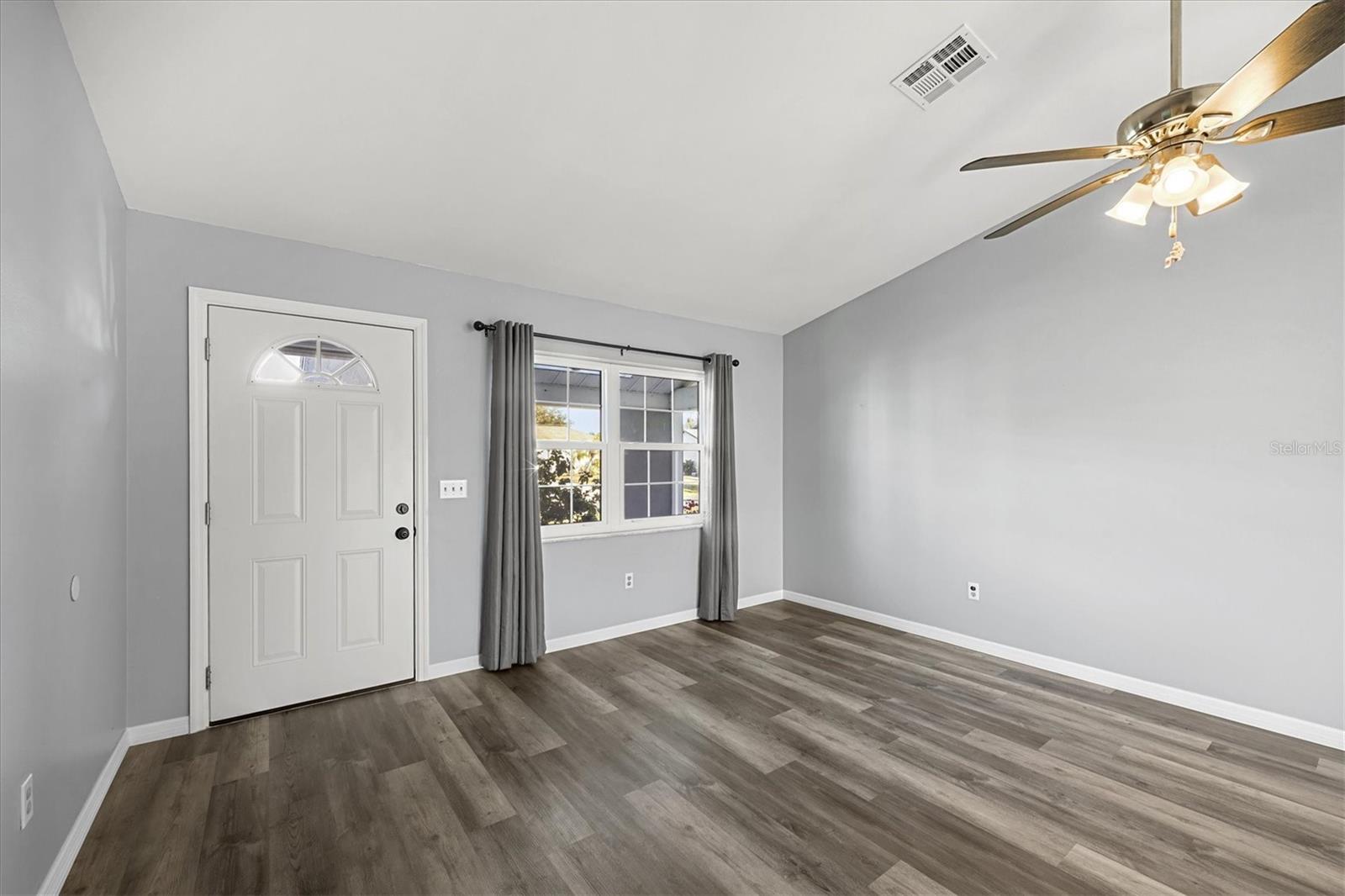 Image 10 of 45 For 6343 Brookridge Street