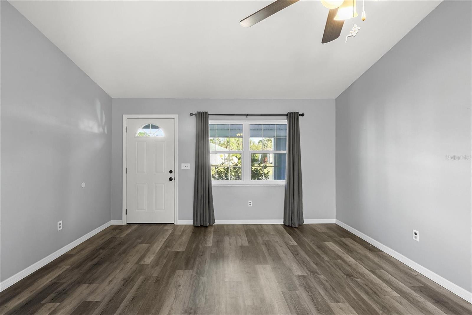 Image 11 of 45 For 6343 Brookridge Street