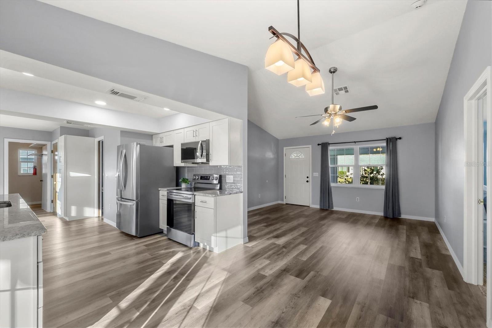 Image 13 of 45 For 6343 Brookridge Street