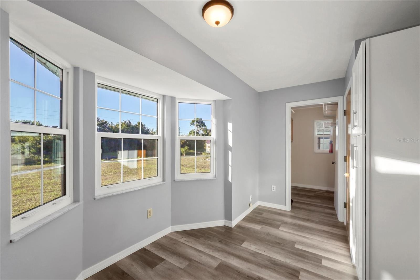 Image 19 of 45 For 6343 Brookridge Street