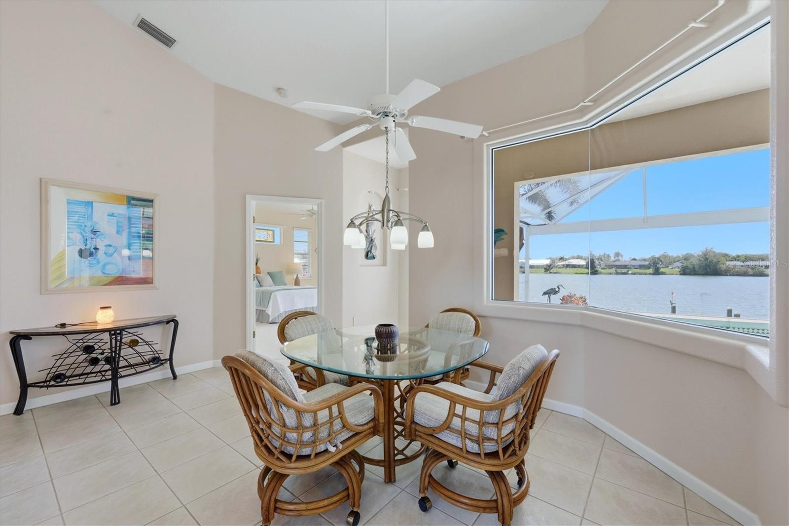 Image 23 of 53 For 22277 Priscilla Avenue